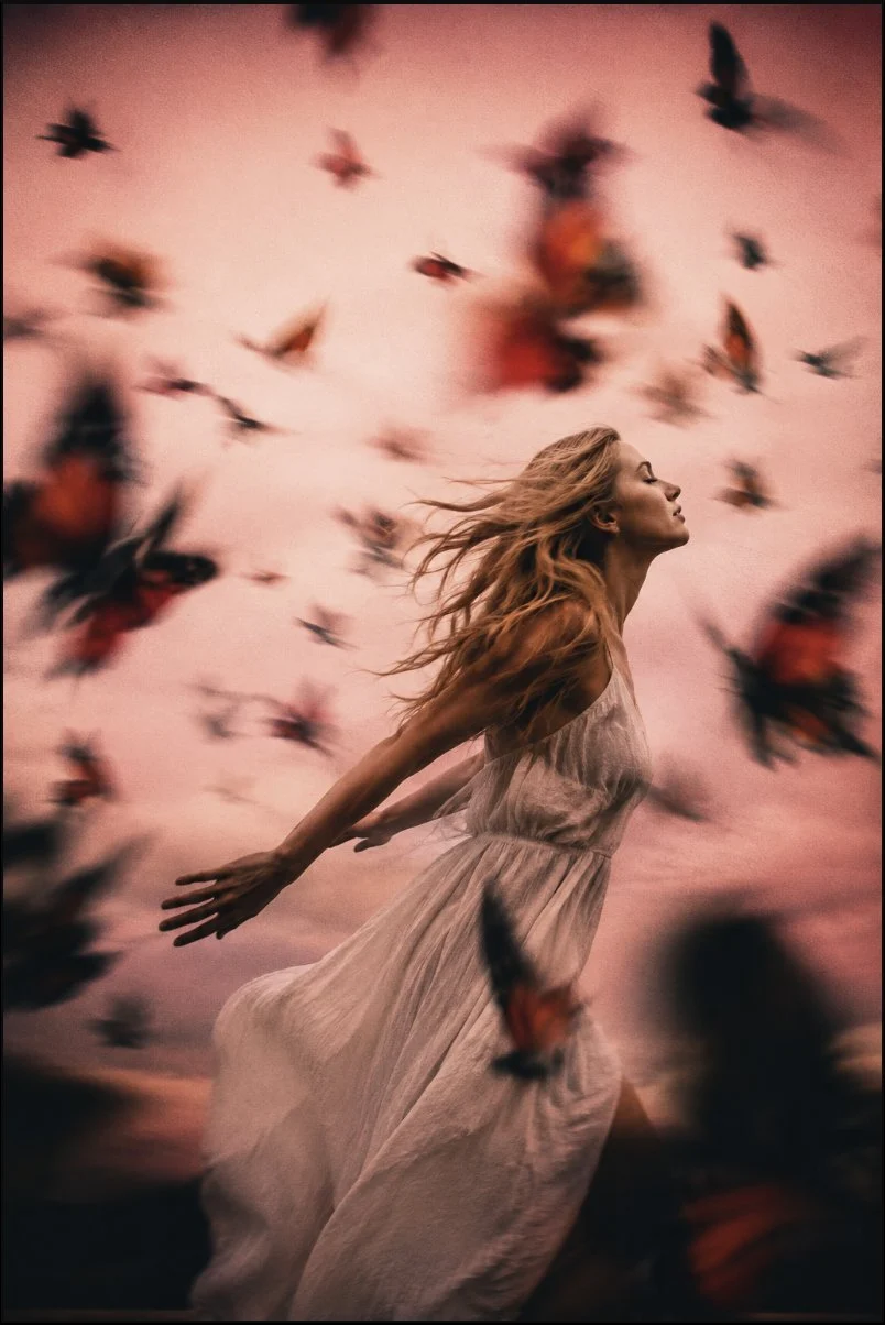 Ein stiller Morgen, eine ruhelose Seele und ein Himmel voller schöner Unruhe. 🦋🌸