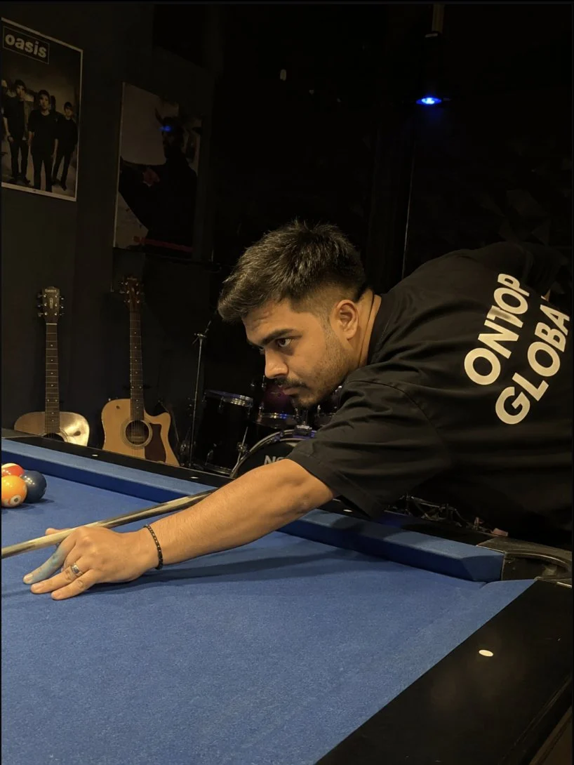 Concentrato. 🎱🖤