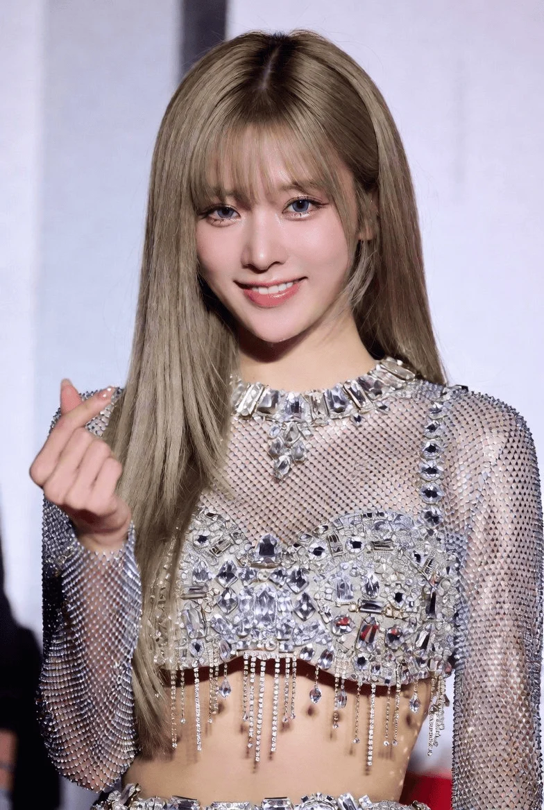 Lisa (Lalisa Manobal) globales K-Pop-Idol